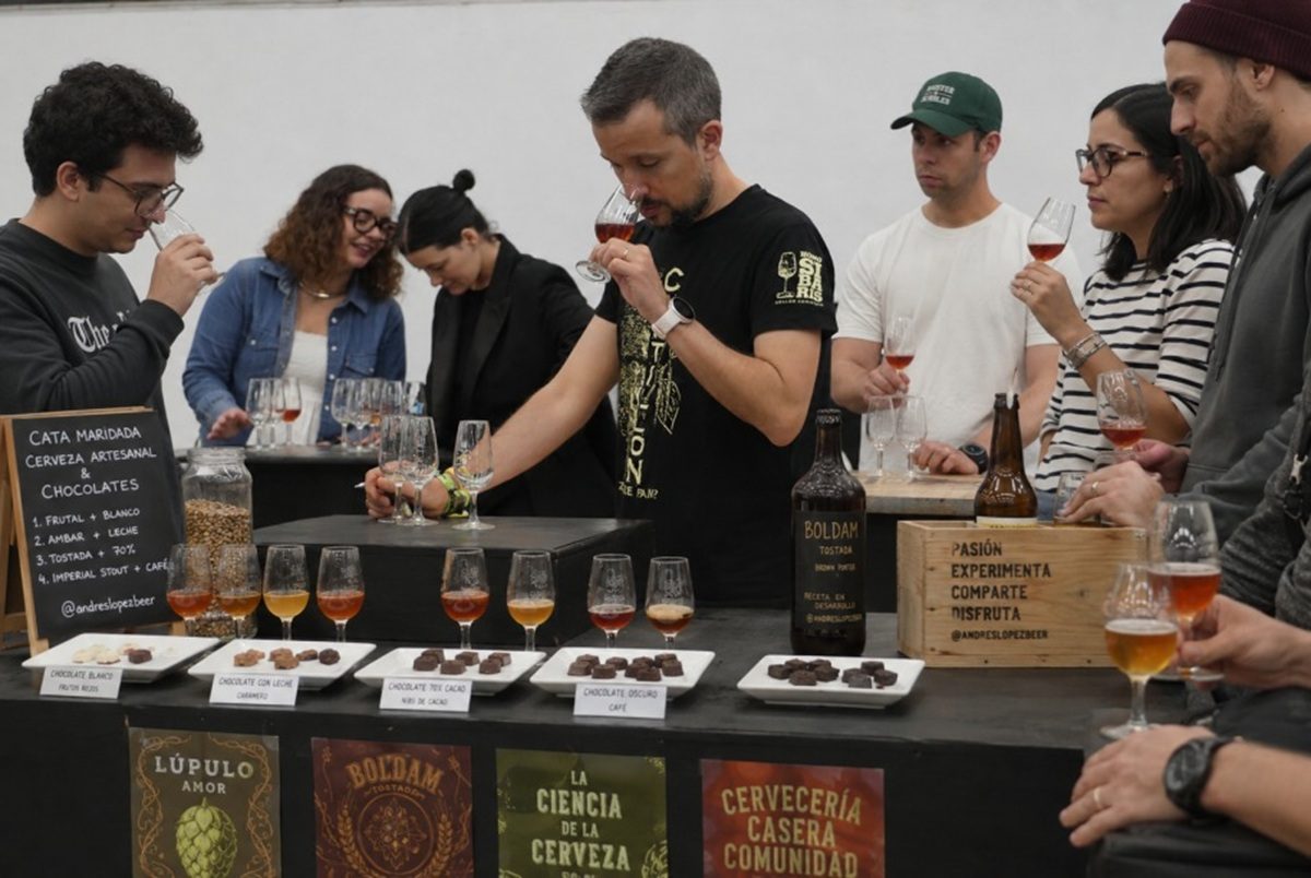Experiència de maridatge entre cervesa i gastronomia